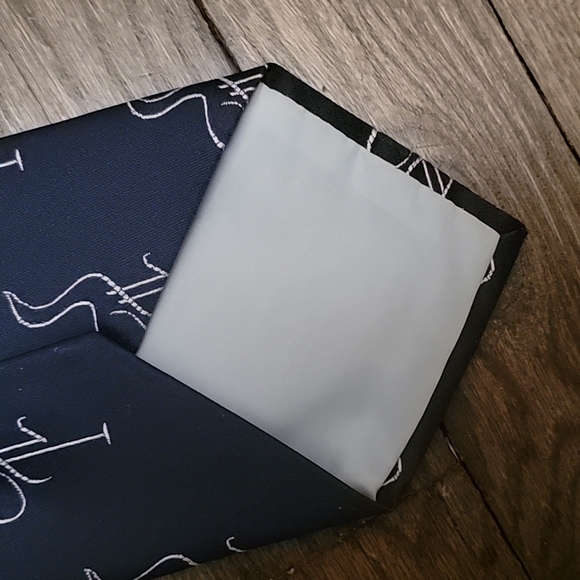 SUAVAIR navy Flamingo tie - Picture 3 of 3